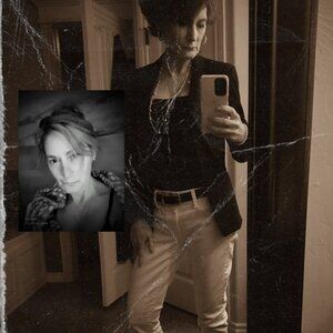 vote for Fab over 40 on  October 14